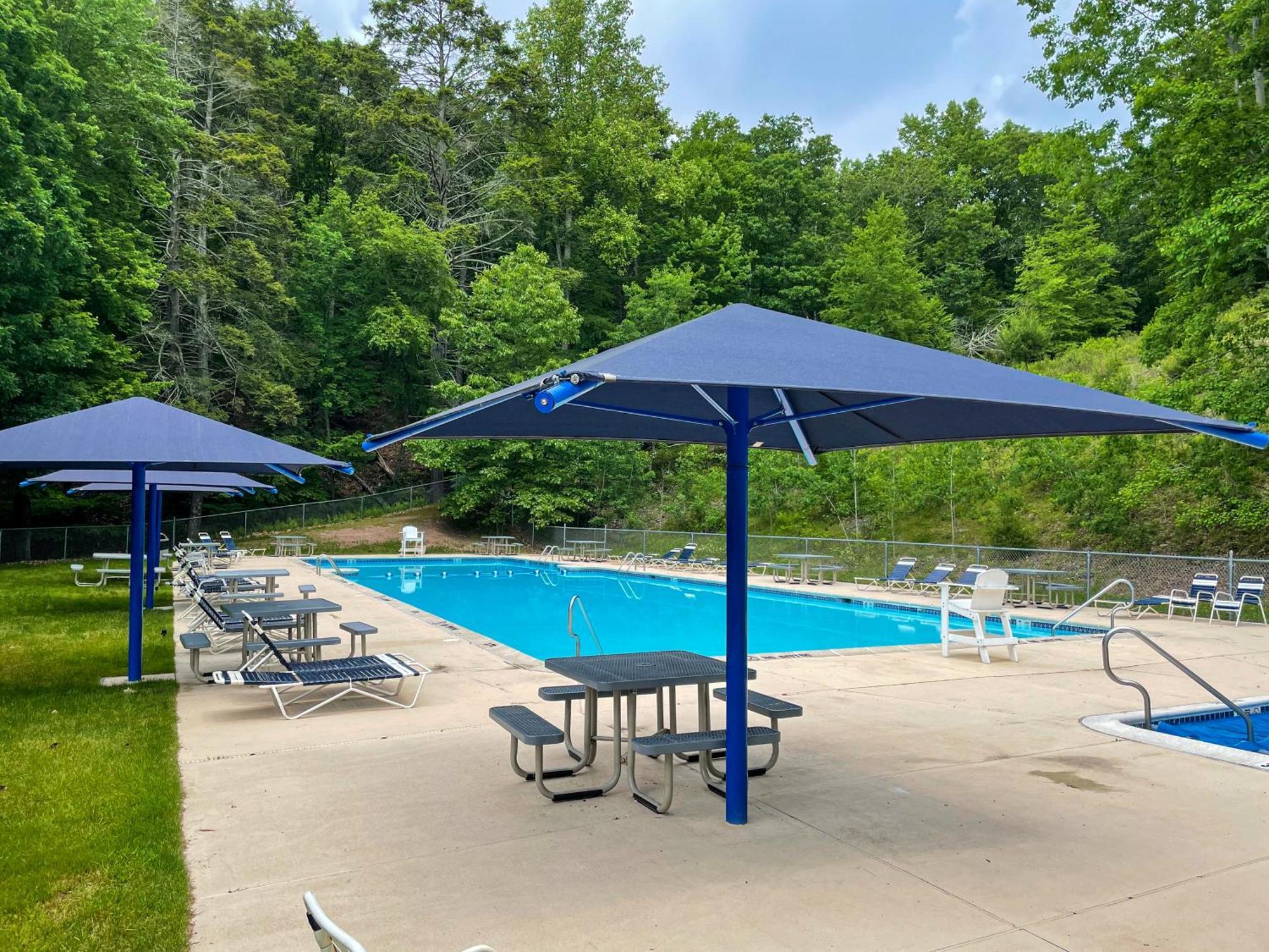 Unique Roundhouse: Hot Tub-Game Room-Firepit&More! Bushkill Exterior foto